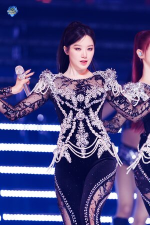 240201 (G)I-DLE Shuhua - 'Super Lady' at M Countdown