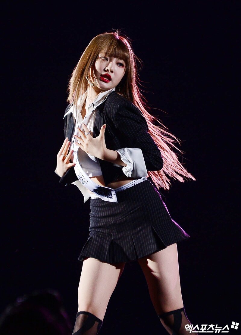 220820 aespa Ningning at SMTOWN LIVE 2022 in Suwon documents 7