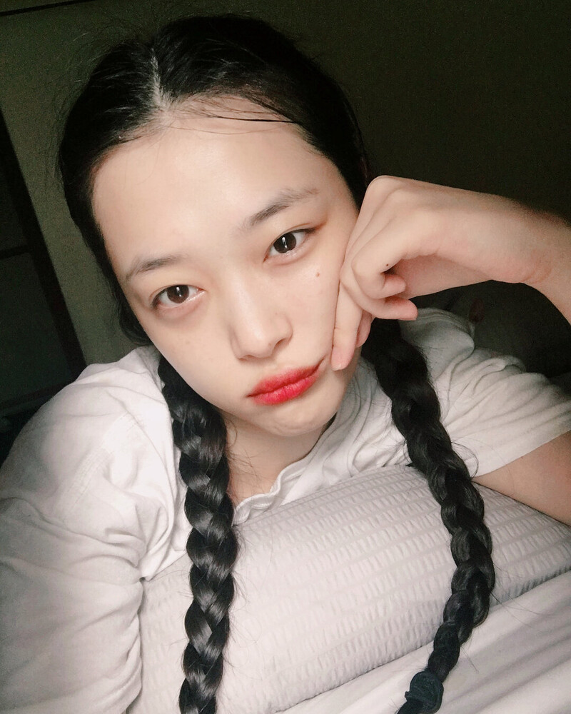 170907 Sulli Instagram Update documents 4