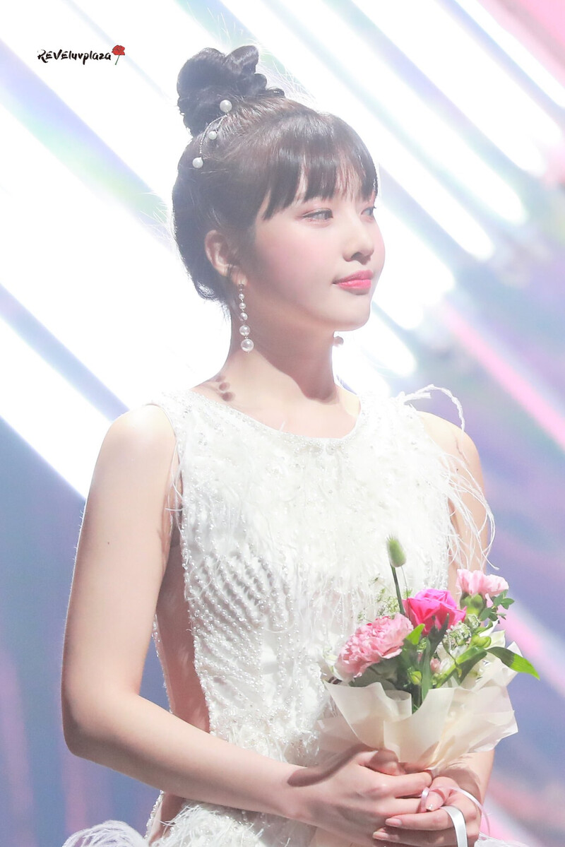 200130 Red Velvet Joy - Seoul Music Awards documents 3