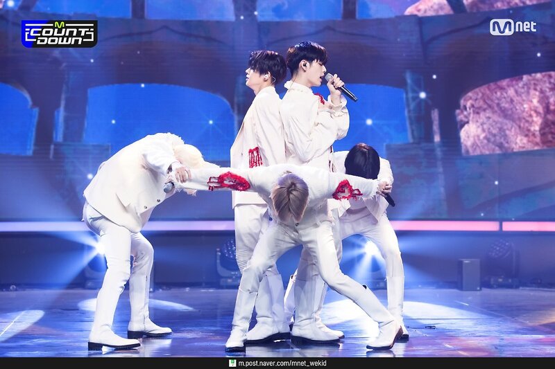 210610 TXT - '0X1=LOVESONG (I Know I Love You)' at M COUNTDOWN documents 2