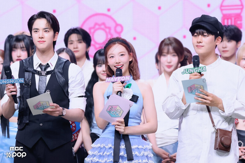 240622 TWICE Nayeon, THE BOYZ Younghoon & Jungha - Music Core MCs documents 1