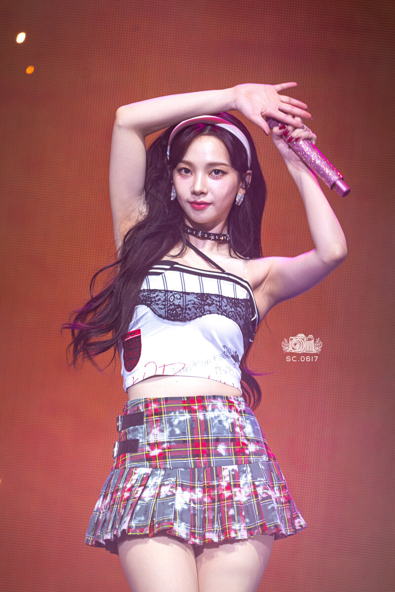 240922 aespa Karina - ‘SYNK : Parallel Line’ Tour in Macau Day 2 documents 7