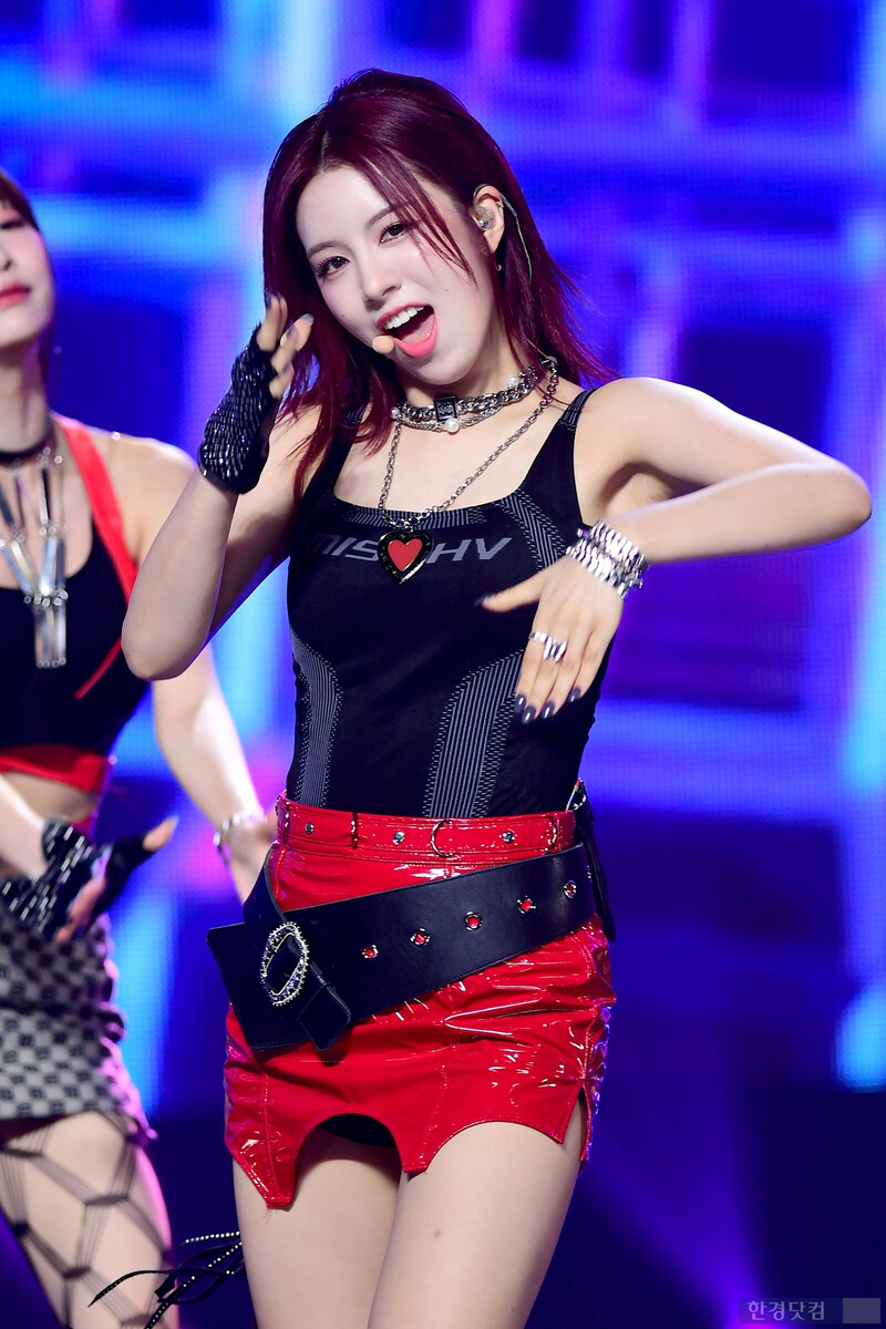 240703 WOOAH Lucy - 'POM POM POM' at Show Champion documents 3