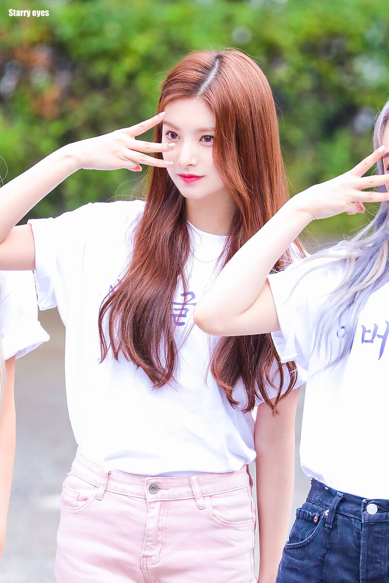 190823 EVERGLOW Yiren documents 8