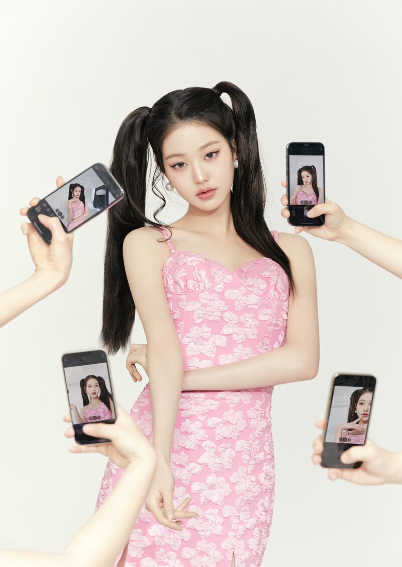 IVE Wonyoung for Suecomma Bonnie 2023 SS Collection 'WANNABE' documents 10