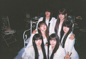 241112 STAYC - "...I" Behind Film Photo