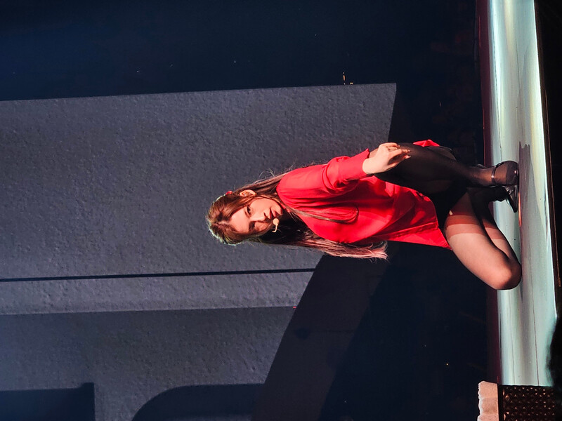 230503 TWICE Sana - ‘READY TO BE’ World Tour in Sydney Day 2 documents 15