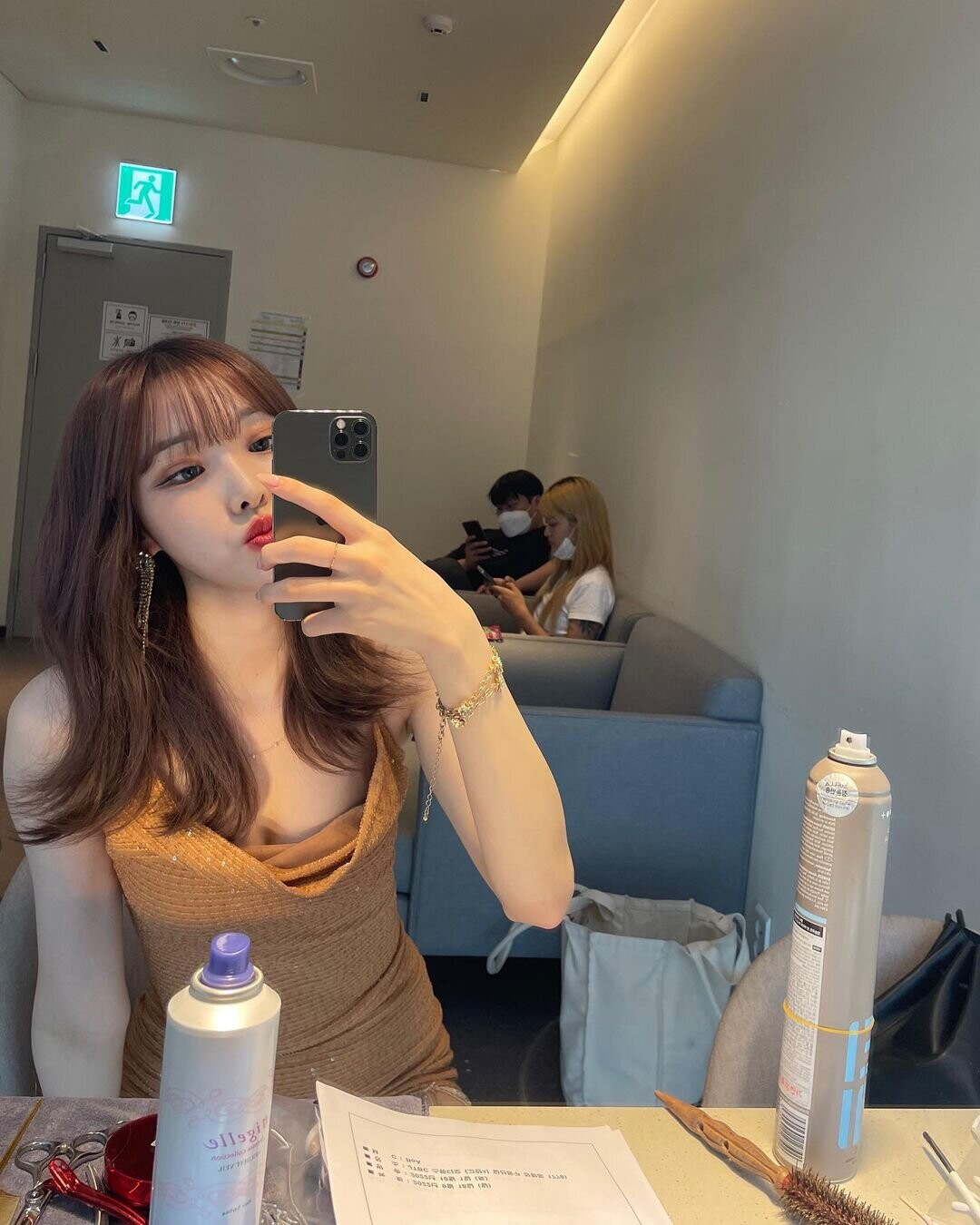 221001 GFRIEND Yuju SNS Update | kpopping