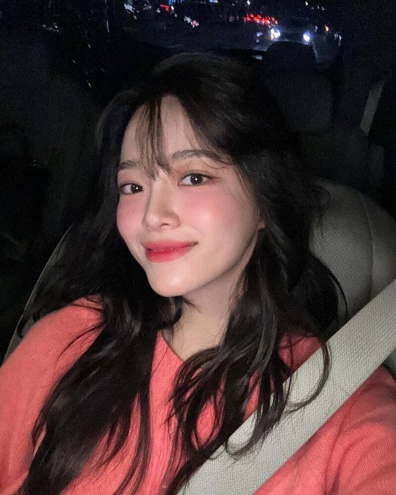 221116 Sejeong Instagram Update documents 8