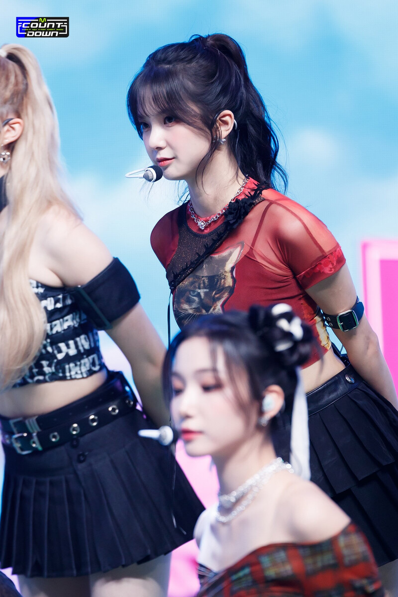 231012 Kep1er Yujin - 'Galileo' at M COUNTDOWN documents 3