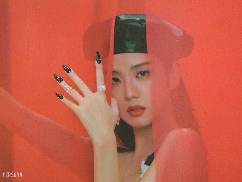 JISOO SOLO ALBUM 'ME' PHOTOBOOK SCANS documents 1