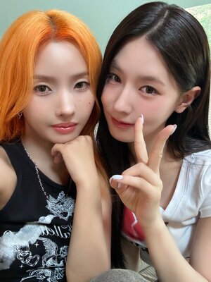 240709 - (G)I-DLE Twitter Update with MIYEON n SOYEON