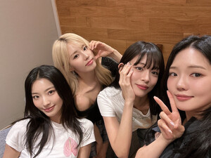 240815 fromis_9 X Update - Saerom, Jiwon, Chaeyoung & Jisun