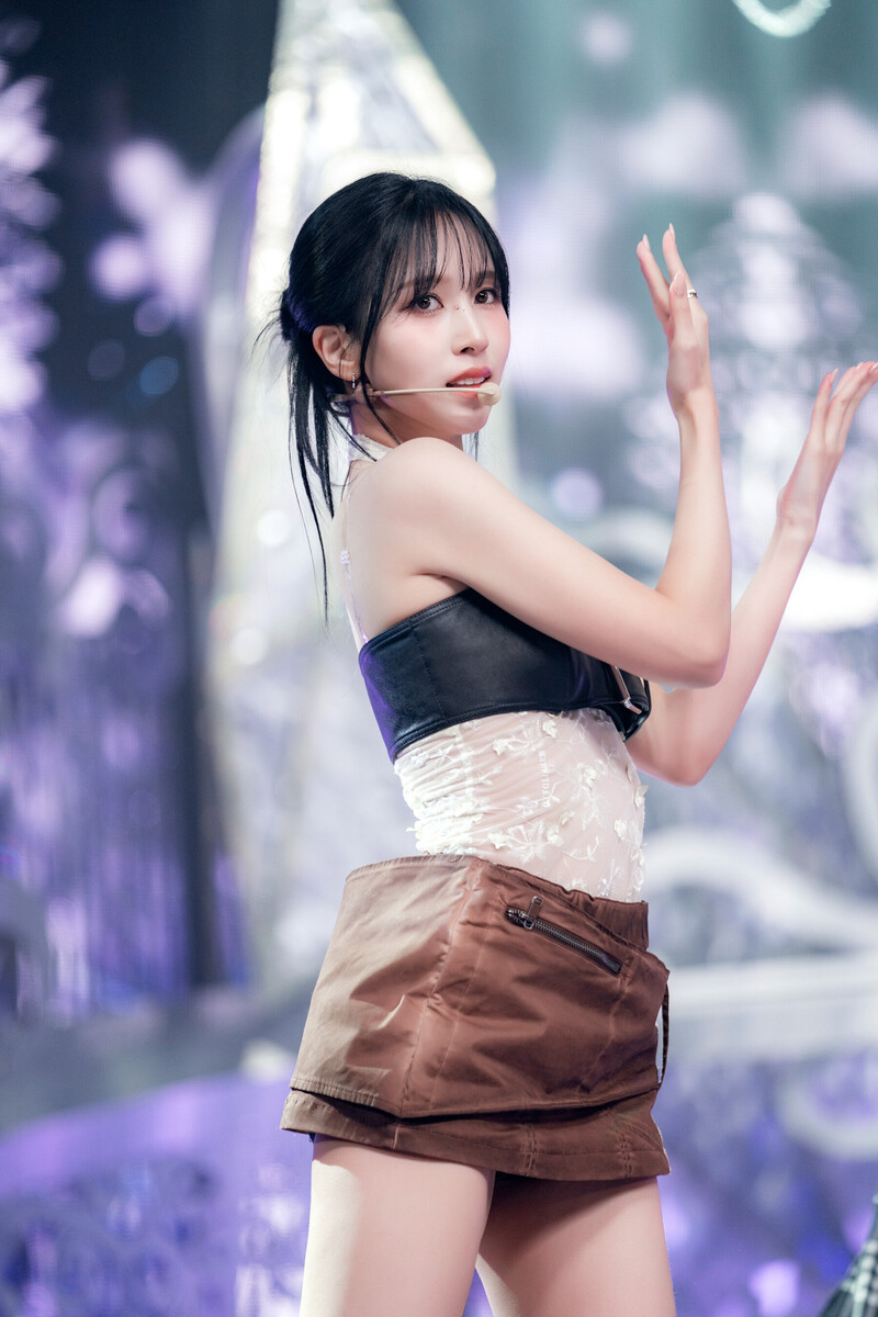 240303 TWICE Mina - 'One Spark' and 'I GOT YOU' at Inkigayo documents 6