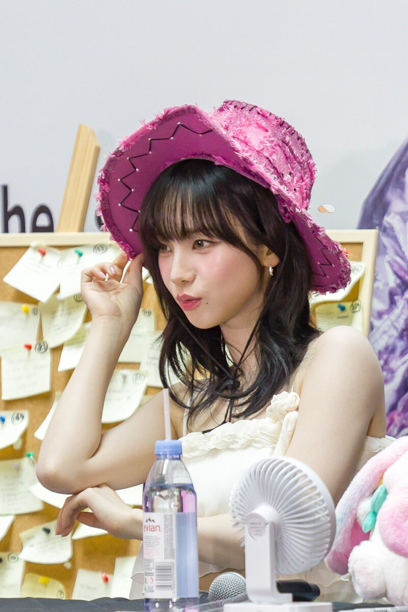 240721 aespa Karina - Fansign Event in Singapore documents 3