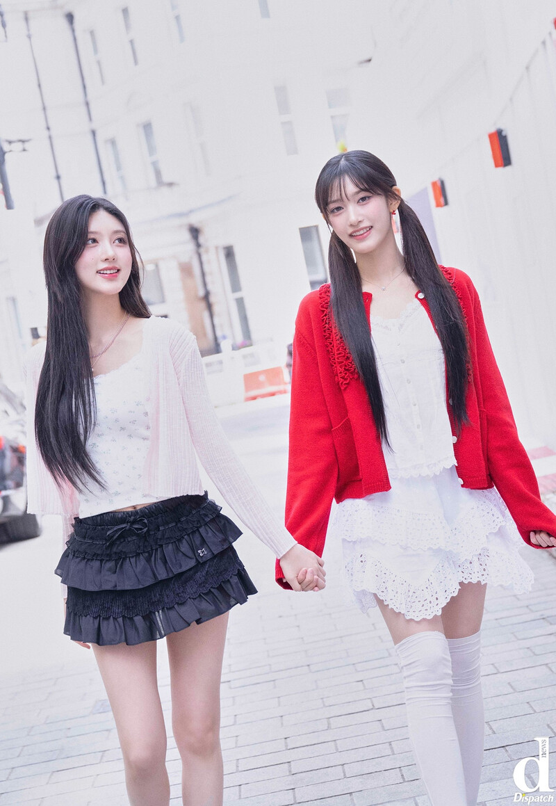 IVE's Gaeul & Leeseo - [NAVER X DISPATCH] Dicon Photoshoot in London documents 3