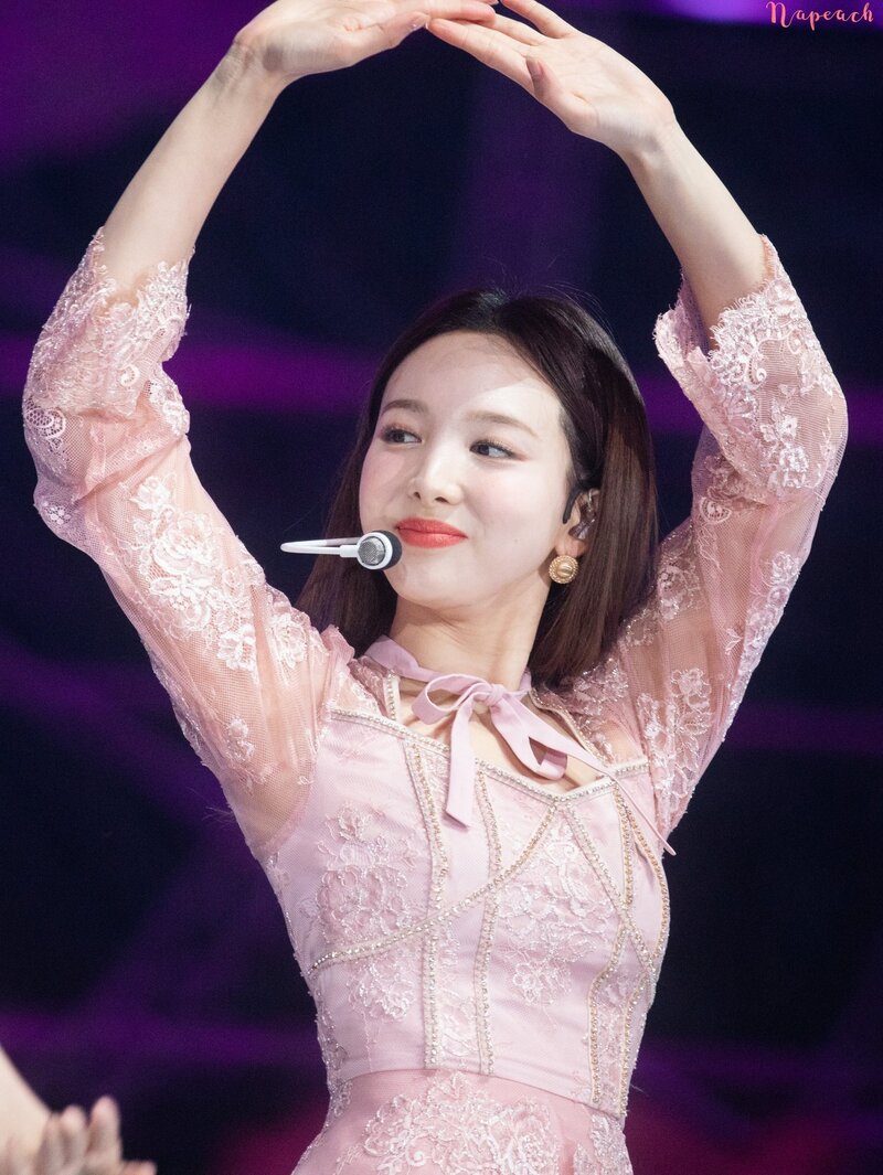 200104 TWICE Nayeon - 34th Golden Disc Awards Day 1 documents 9