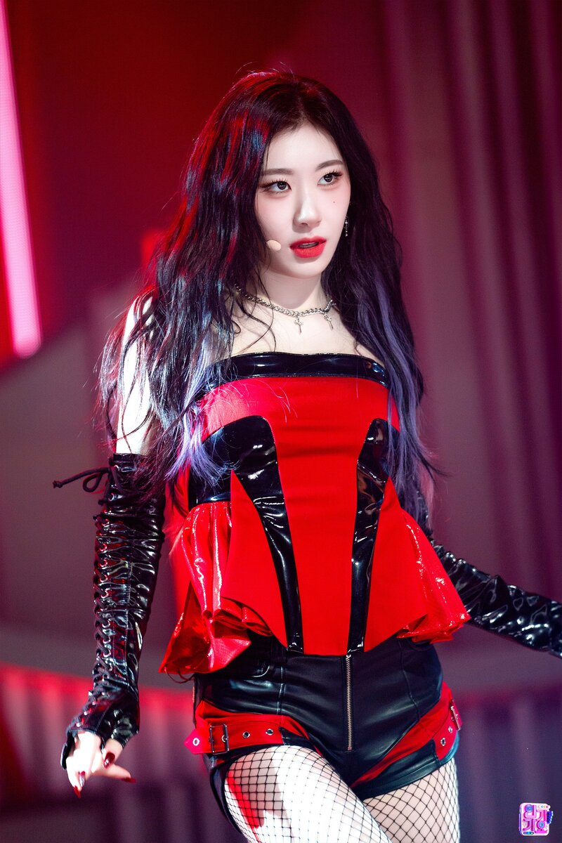 240115 - ITZY 'UNTOUCHABLE' at Inkigayo documents 9