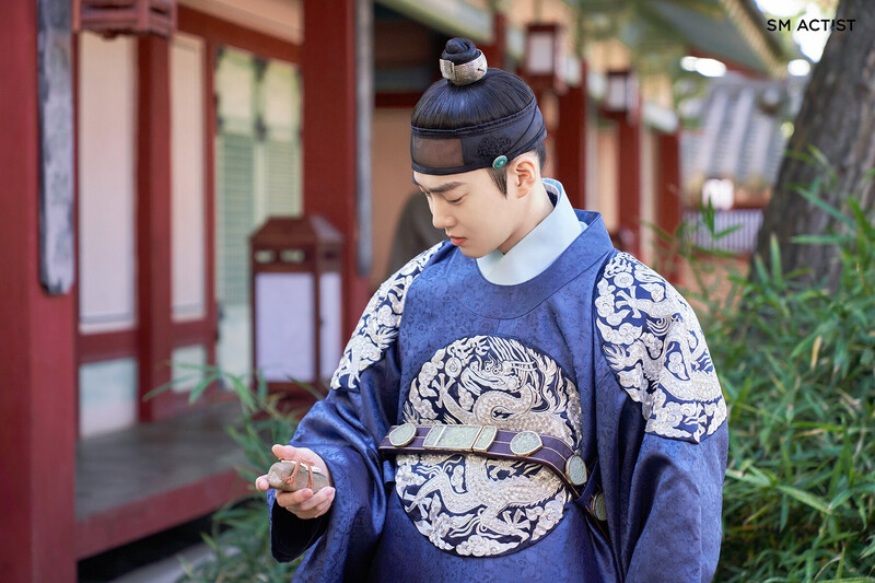 240417 SM Entertainment Naver post - EXO Suho "Missing Crown Prince" Behind the Scenes documents 9