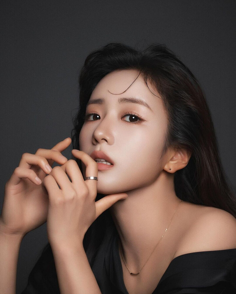 241024 Apink BOMI instagram update - Profile Pictures documents 2