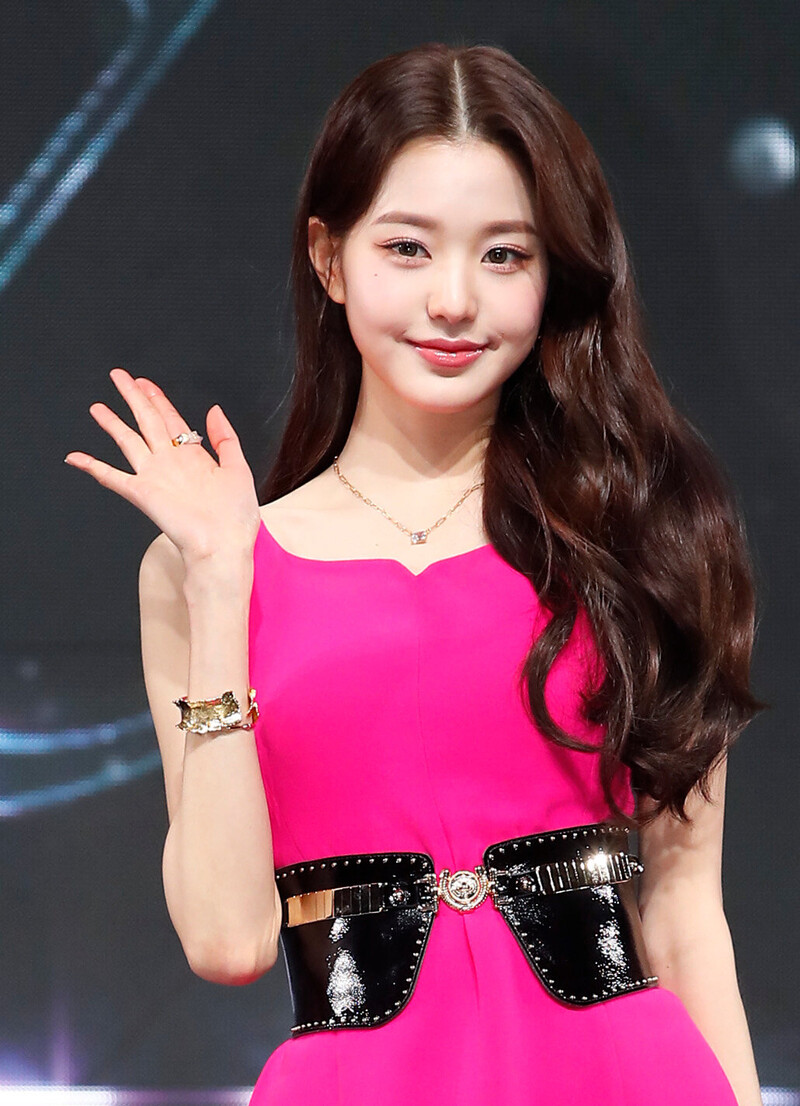 211201 IVE Wonyoung 'ELEVEN' Press Showcase documents 1