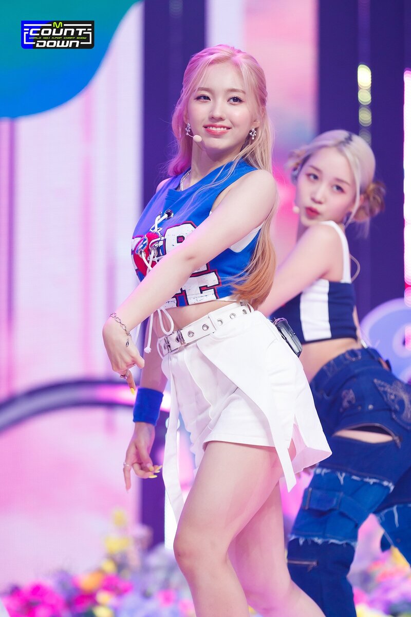 220623 Kep1er - 'UP!' at M Countdown documents 3
