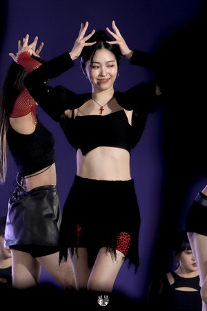 240908 ITZY Ryujin - The Fact Music Awards