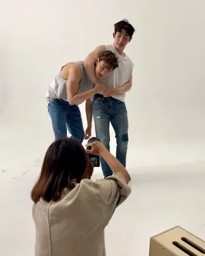 MONSTA X Shownu & Wonho x Tom Ford for ELLE Korea 2019 August Issue Behind the Scenes