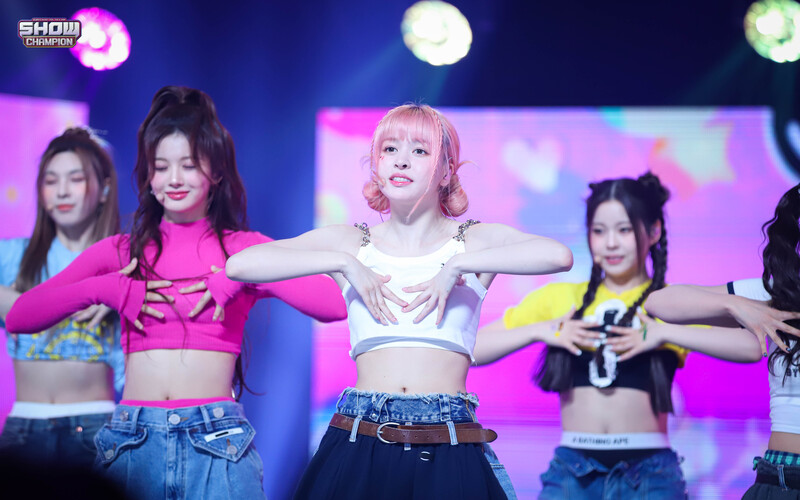 230412 NMIXX Lily - 'Love Me Like This' & 'Young, Dumb, Stupid' at Show Champion documents 3