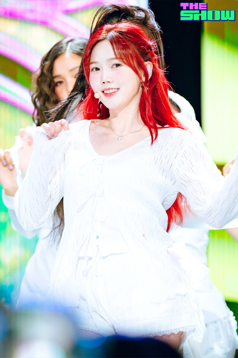 240903 OH MY GIRL Hyojung - 'Classified' at The Show documents 4