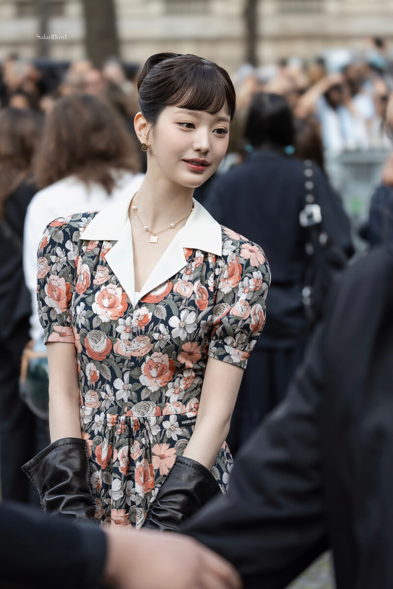 241001 IVE Wonyoung - Paris Fashion Week documents 3