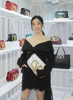 201016 Tiffany Young at Valentino Pop Up Store Event