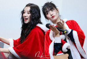 241222 (G)I-DLE Minnie & Yuqi -  at Everline Fansign event