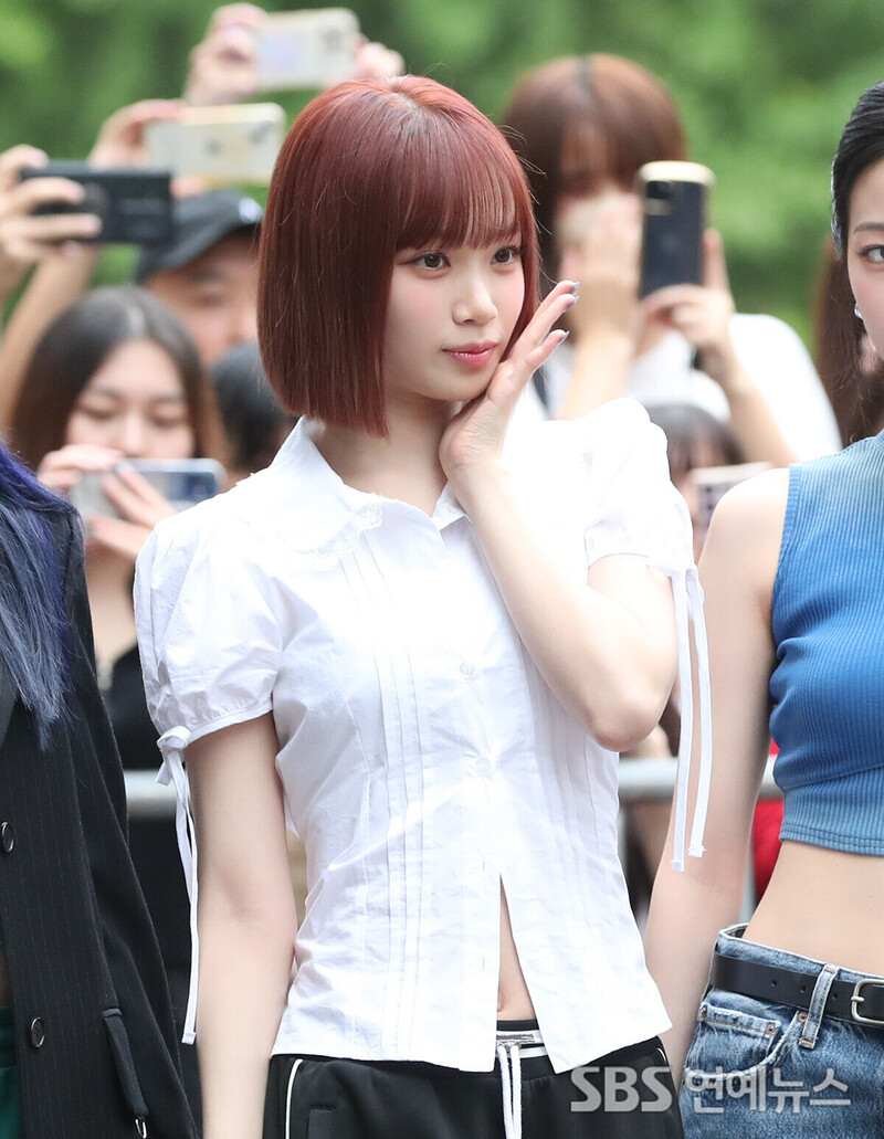 240906 LE SSERAFIM Chaewon - Music Bank Mini Fan Meeting & Commute documents 3