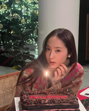 241225 Krystal Instagram Update