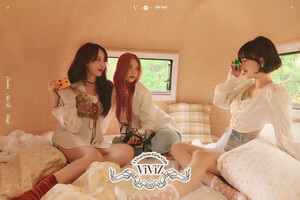 VIVIZ 2023 SEASON'S GREETINGS [a Vivacious Girls Club]  Concept Photo