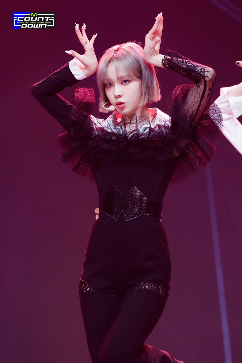 220714 aespa - 'Illusion' at M Countdown documents 5