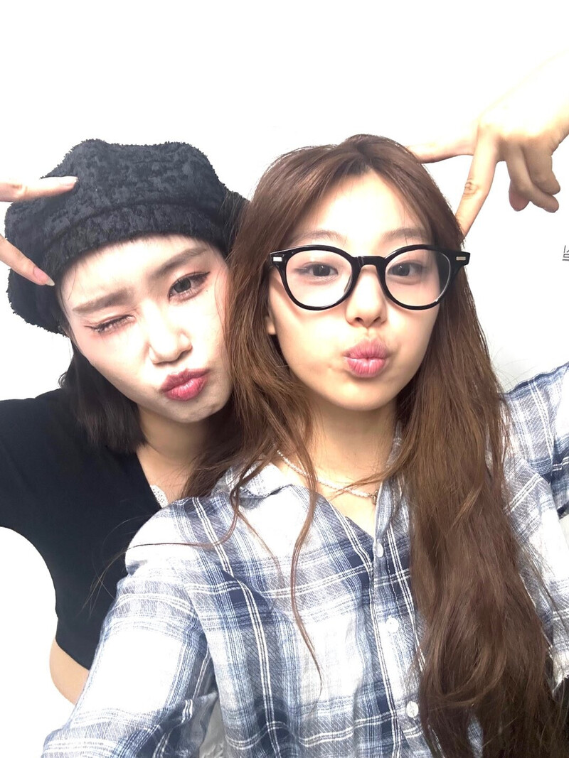 240715 - Lapillus Twitter Update with HAEUN n BESSIE documents 2