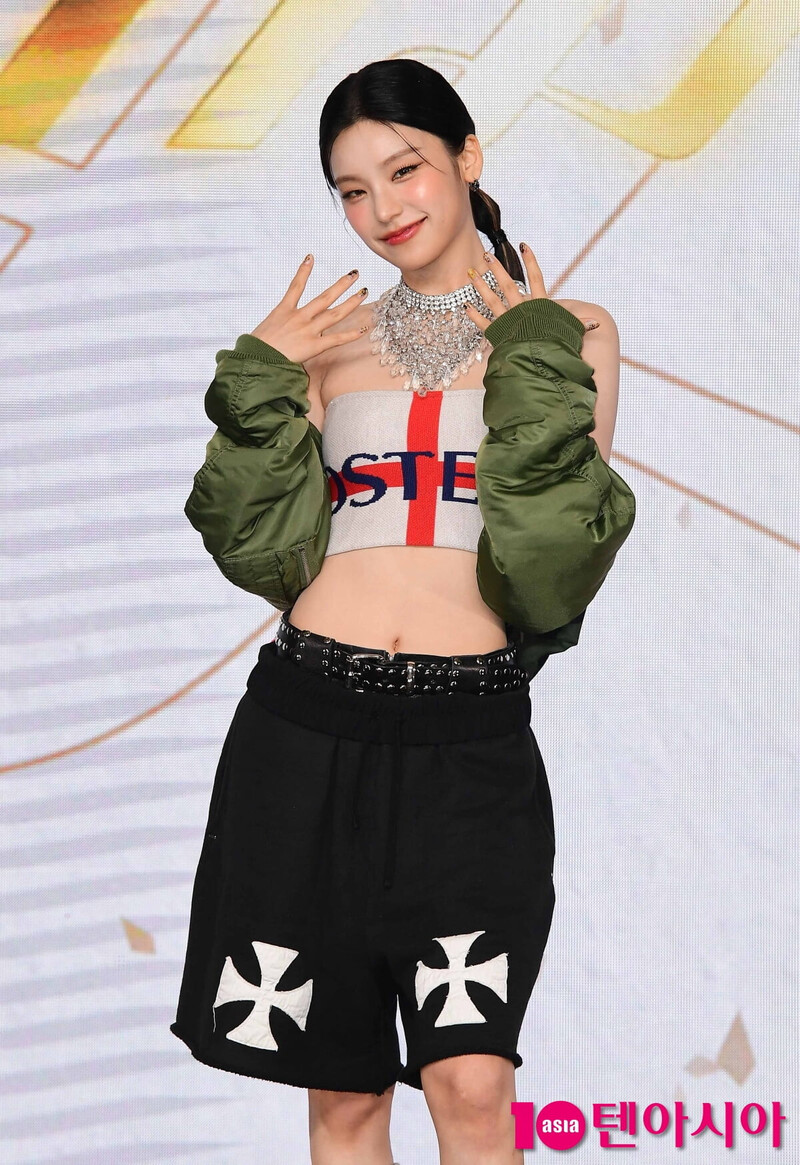 241015 ITZY Yeji - 9th Mini album GOLD Press conference documents 3