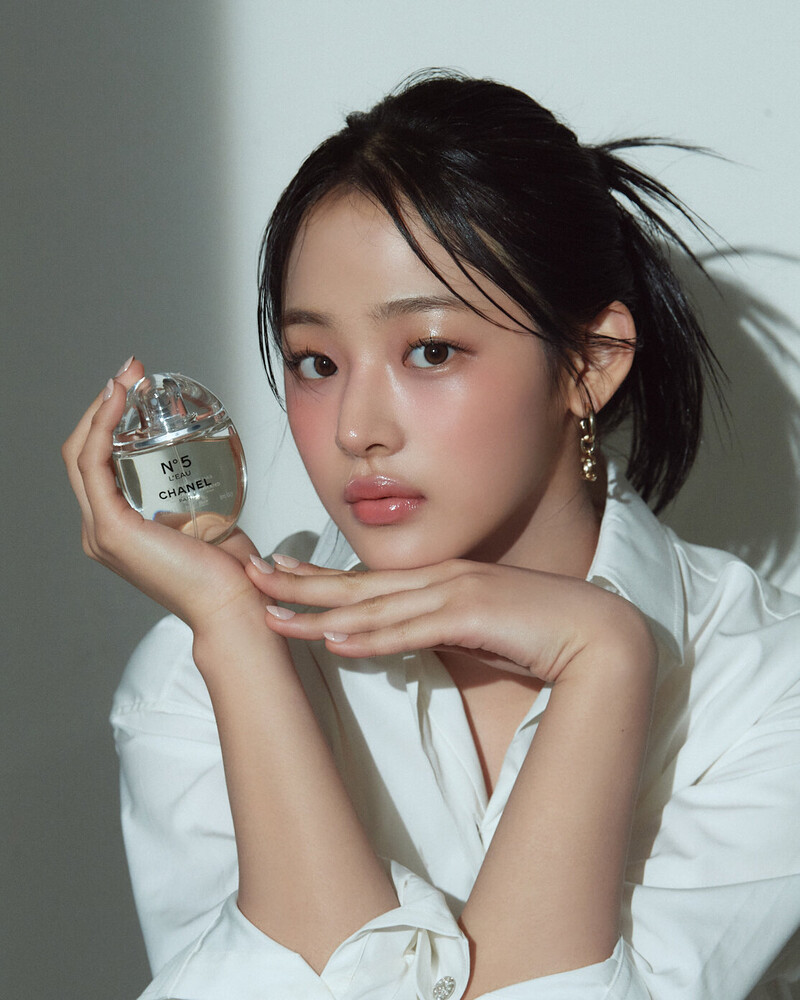 MINJI WITH N°5 L’EAU DROP documents 1