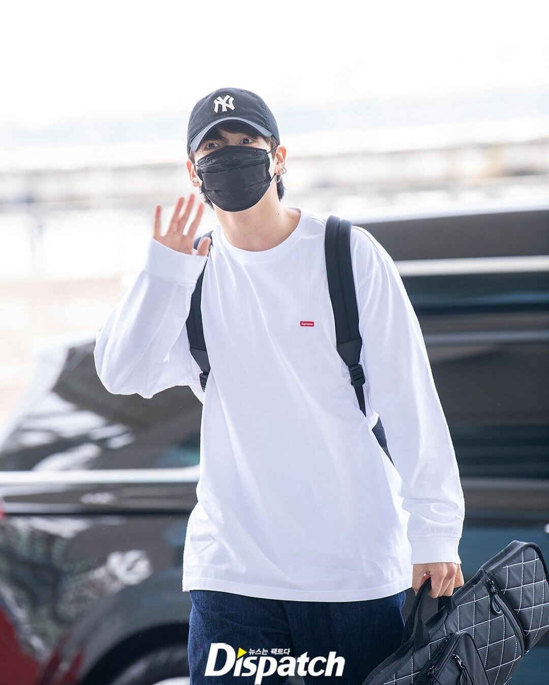 BTS Jungkook 정국 Departure To USA Jungkook is off to New York For