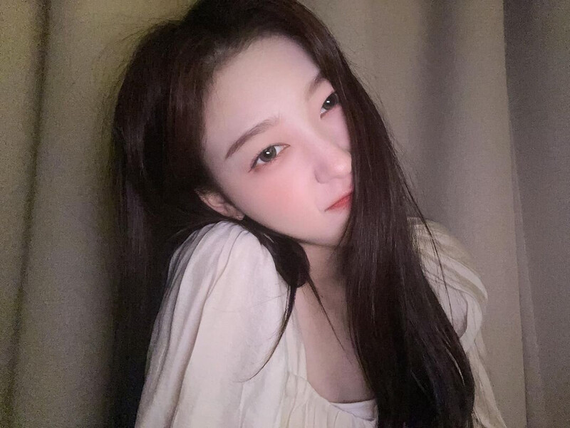 230218 Choerry Instagram Update documents 6