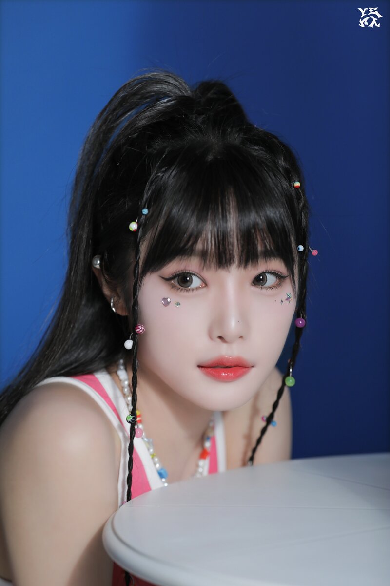 230809 Yuehua Entertainment Naver Update - YENA - lilybyred Behind The Scenes #5 documents 7
