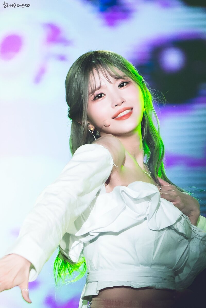 220809 fromis_9 Hayoung at KBS Open Concert in Ulsan documents 4