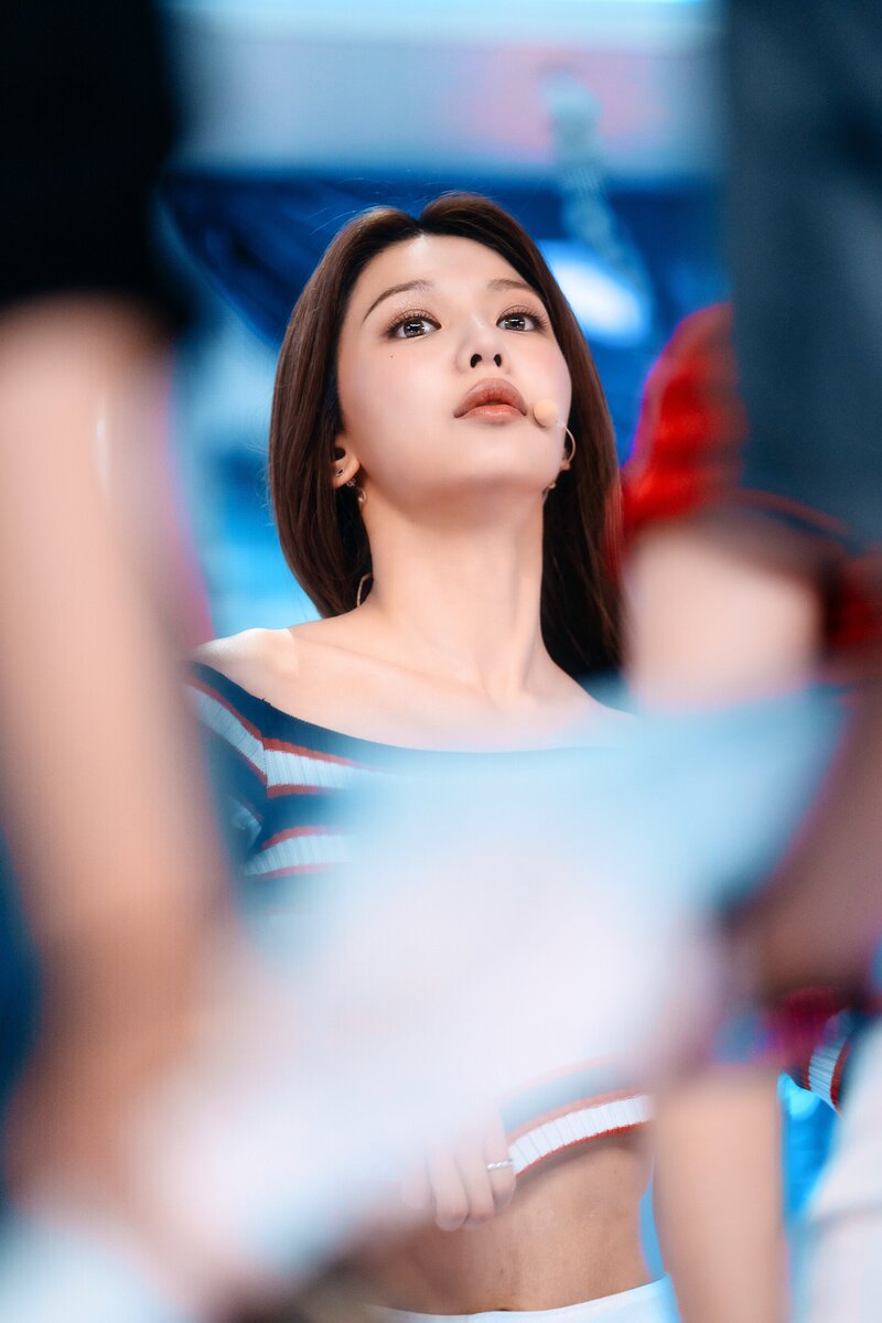 220821 Girls' Generation Sooyoung - 'FOREVER 1' at Inkigayo documents 7