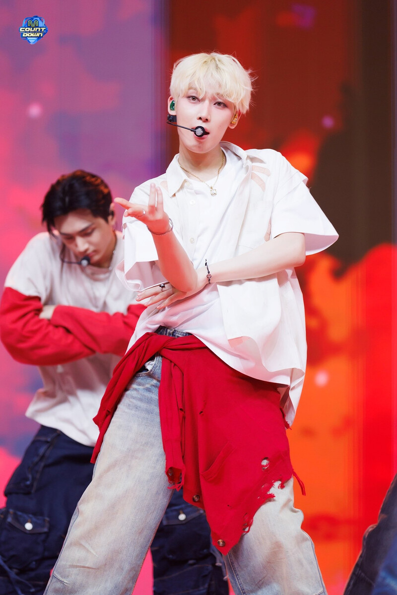 240728 ENHYPEN OFFICIAL PHOTOS ON MCOUNTDOWN — ‘XO (ONLY IF YOU SAY YES)’ - SUNOO CUT documents 4