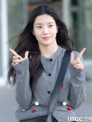 250221 EUNBI at Incheon International Airport