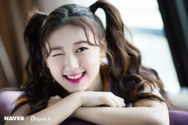 LOONA Choerry Debut Mini Album "+ +" Promotion Naver x Dispatch