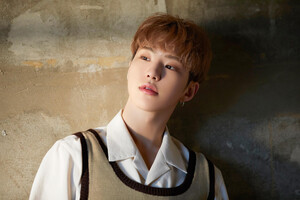 211031 SEVENTEEN - ‘Attacca’ Jacket Behind Sketch - Hoshi